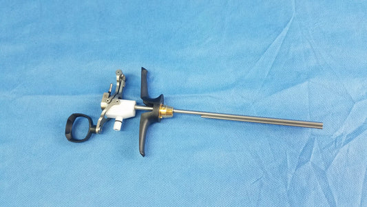 Black and white olympus wa22367a bipolar passive working element with metallic shaft and ergonomic trigger handles