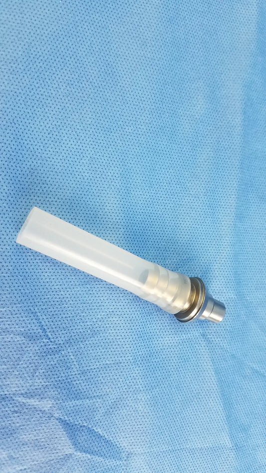 Clear plastic evacuation adapter with metallic threaded connector compatible with Olympus outer sheath WA33026A