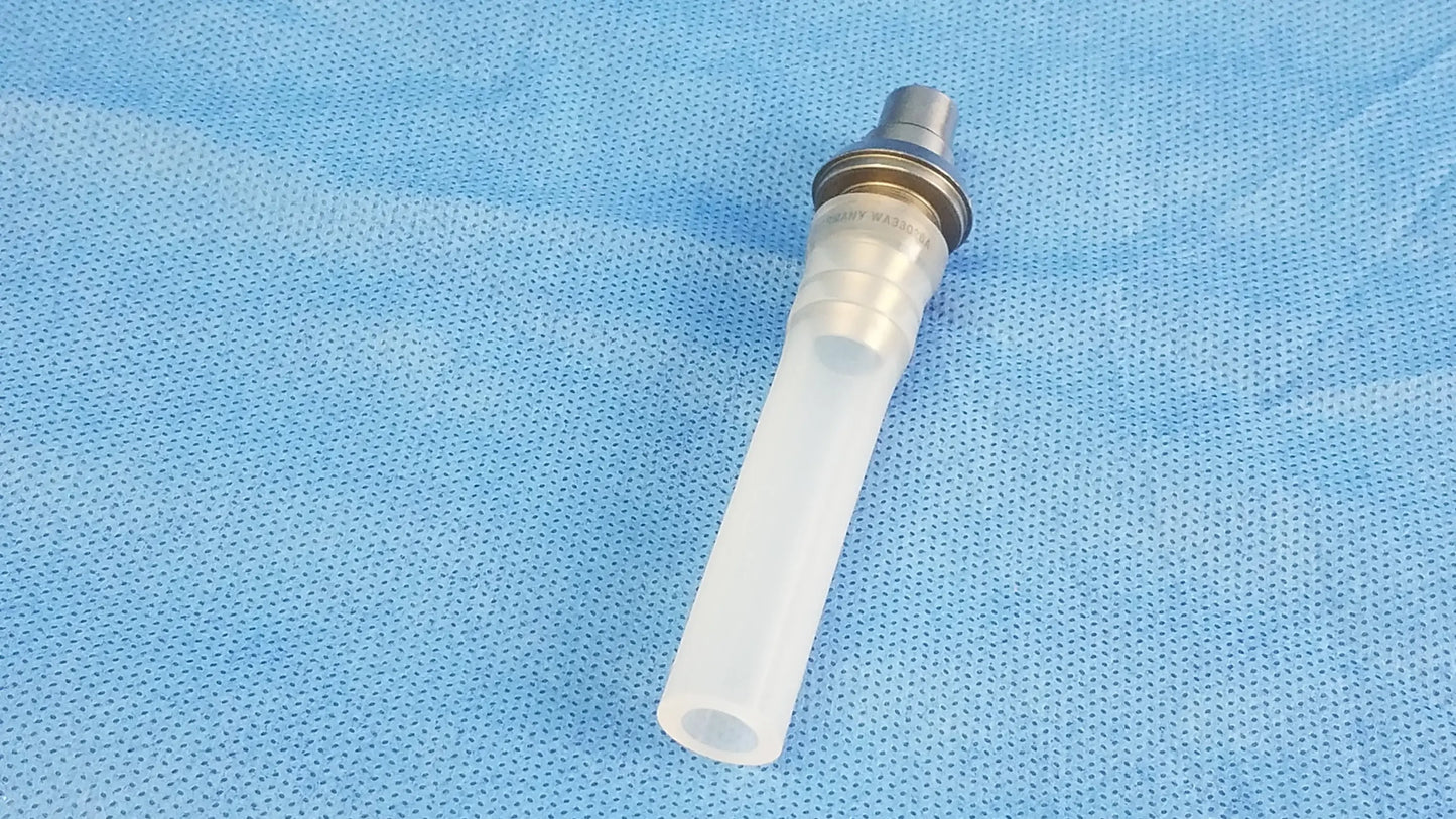 Clear plastic evacuation adapter with metallic threaded cap compatible with olympus outer sheath model wa33026a ellik