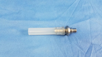 Transparent plastic evacuation adapter with metallic threaded connector compatible olympus for outer sheath use