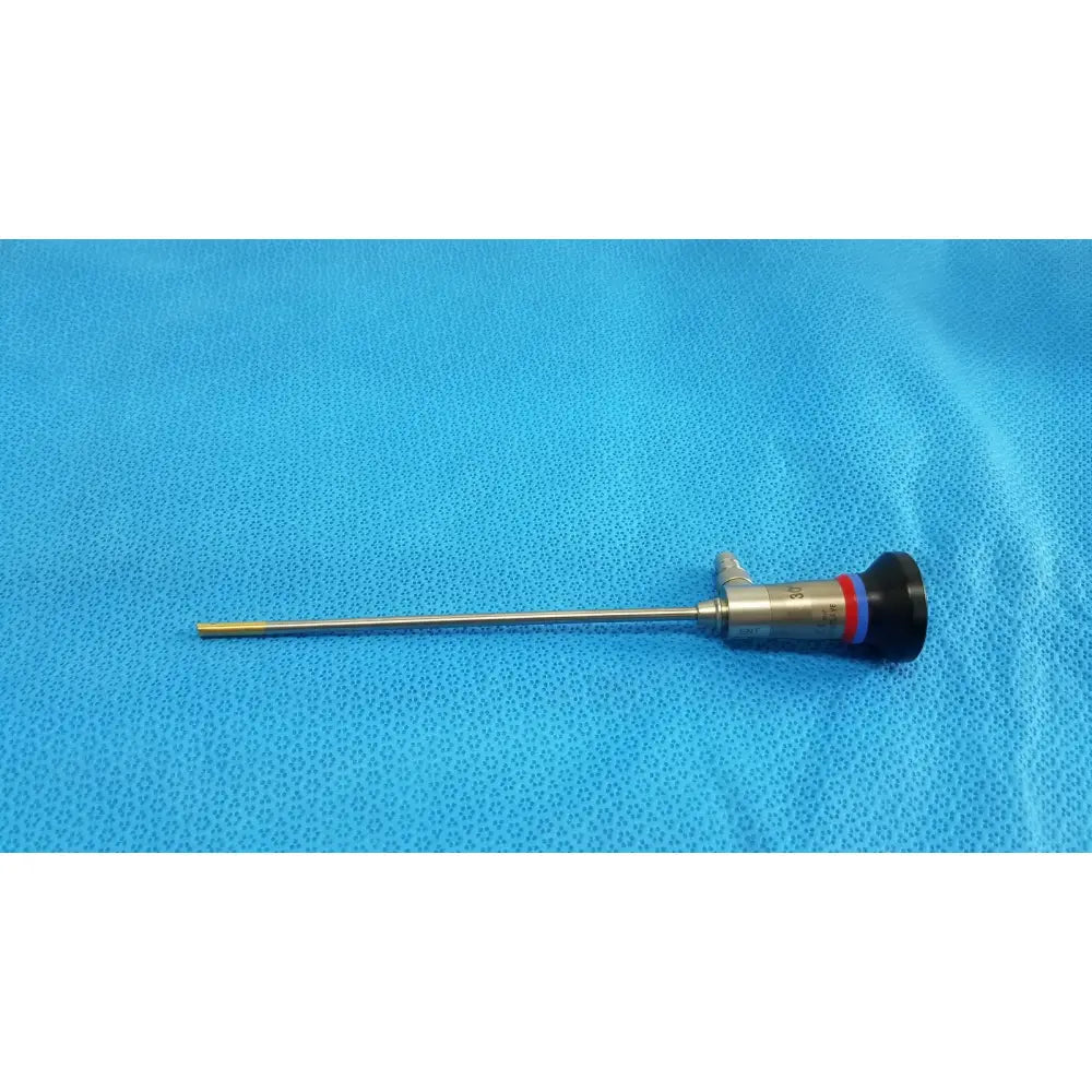 Silver olympus wa96201a 30° autoclavable ent sinuscope endoscope with black handle and red and blue bands