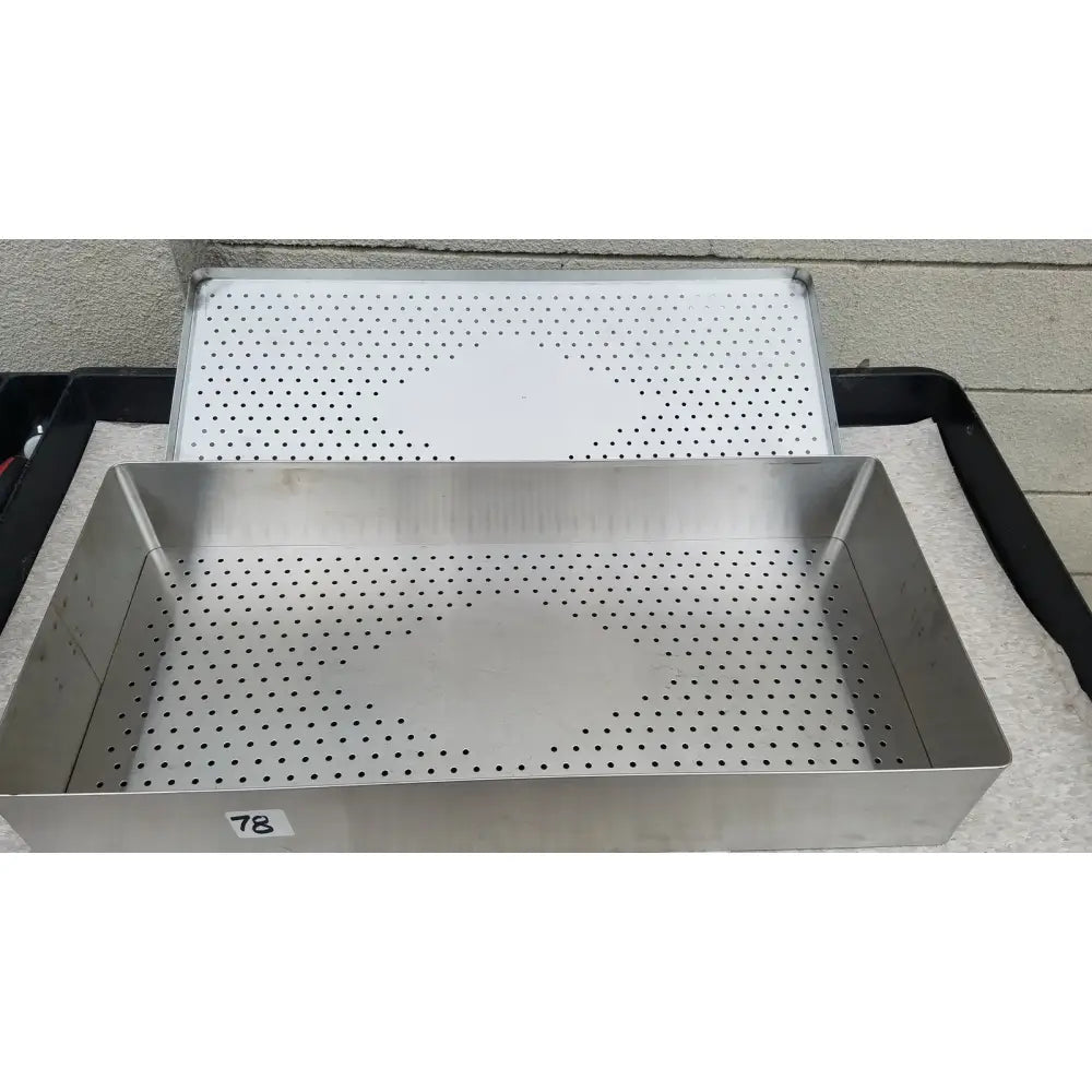 Reuse Medical Omni Tract 3422R Stainless Steel Drain Hole Pan and Cover Sterilization Tray Surgical & Orthopedic Instruments, second-hand product photo 1