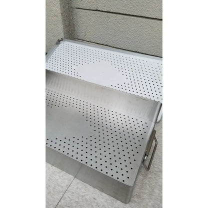 Stainless steel perforated baking tray with handle for sterilization use in omni tract 3422r stainless drain hole pan