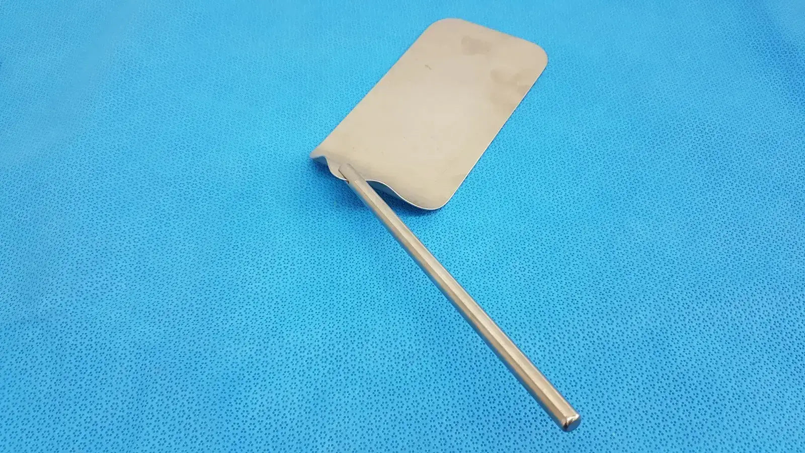 Omni-Tract 3882 Malleable Retractor Blade – Surgical Instrument Surgical Retractor Blade, second-hand product photo 1