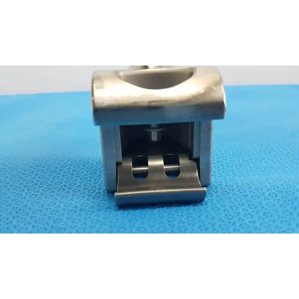 OMNI-TRACT 4080 Clamp Sterile Field – Surgical Retraction Accessory Surgical Retractor Clamp, second-hand product photo 5
