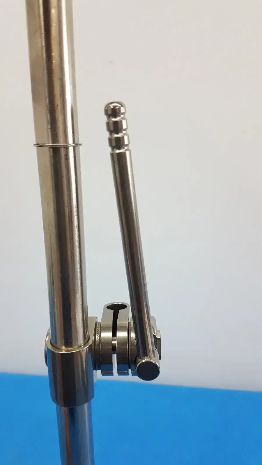 OMNI-TRACT 4080 Clamp Sterile Field – Surgical Retraction Accessory Surgical Retractor Clamp, second-hand product photo 6