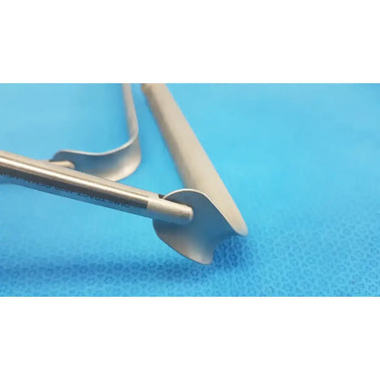 Omni-Tract Integra 4929 Radiolucent Aluminum Renal Vein Retractor Blade 1"x8" Surgical Retractor Blade, second-hand product photo 5