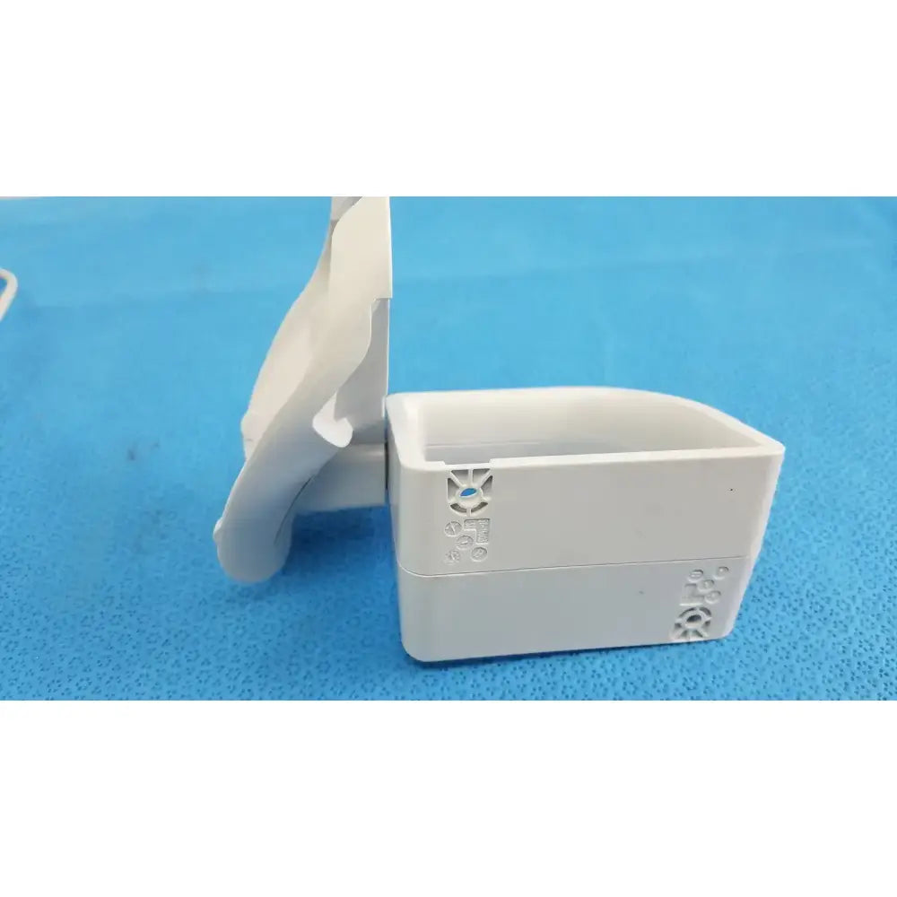 Omnicell Zebra DS4801 Barcode Scanner DS4801-SR002ZWW with Integrated USB Cable Barcode Scanner, second-hand product photo 6