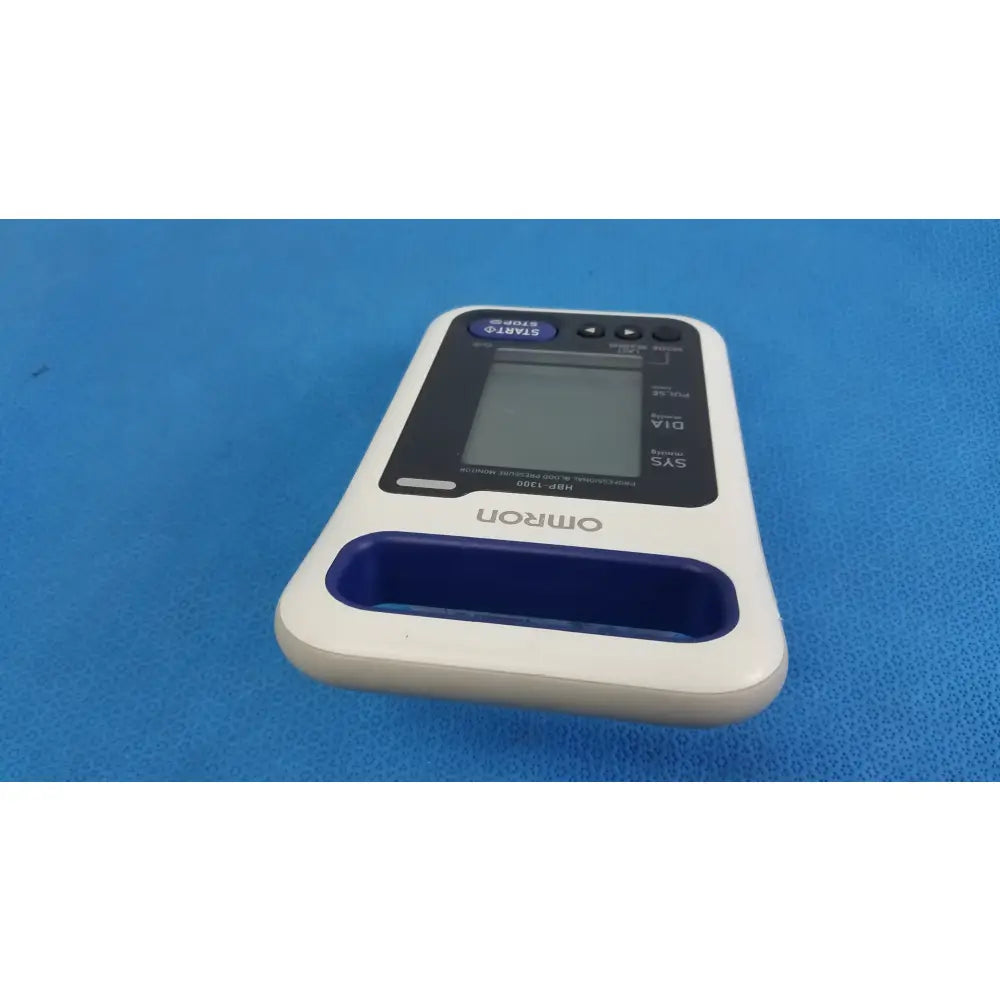 Omron HBP-1300 Professional Blood Pressure Monitor Professional Blood Pressure Monitor, second-hand product photo 3