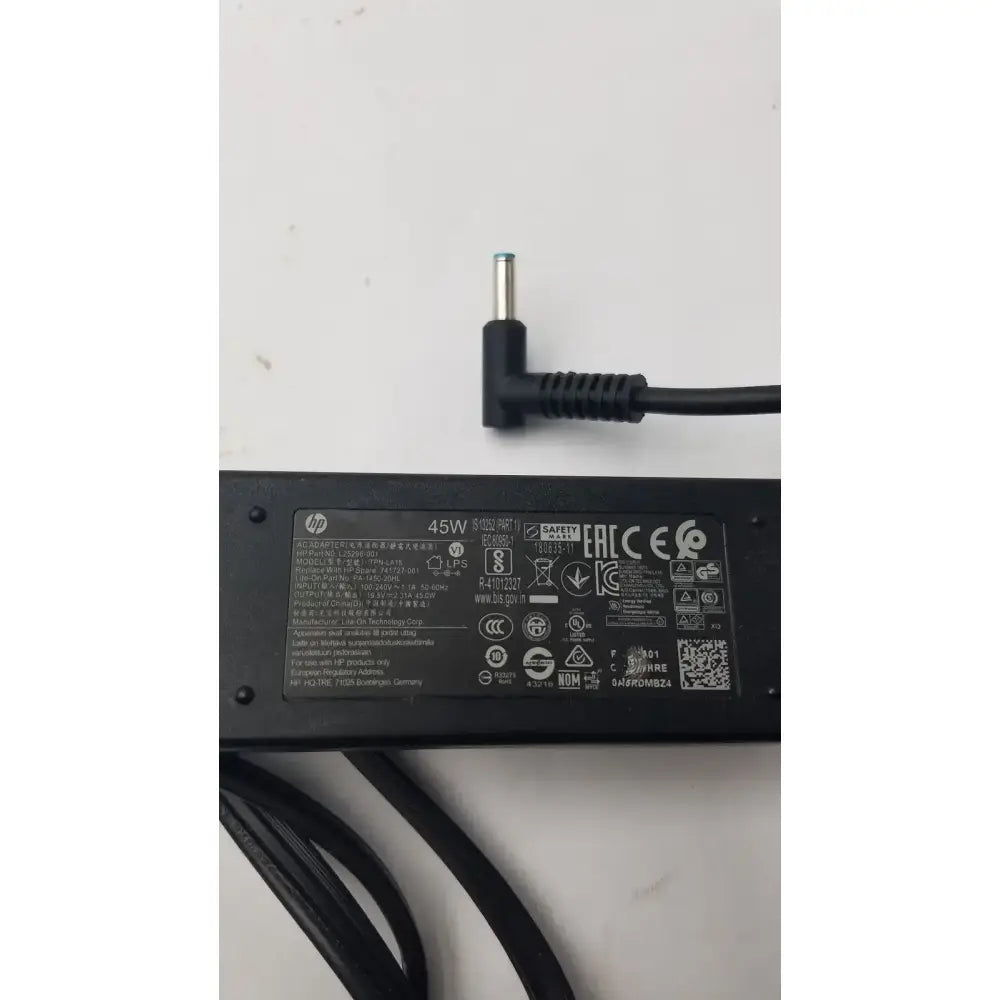 HP Original HP 45W 19.5V 2.31A Ultrabook Notebook Ac Adapter 741727-001 TPN-LA15 AC Adapter, second-hand product photo 2