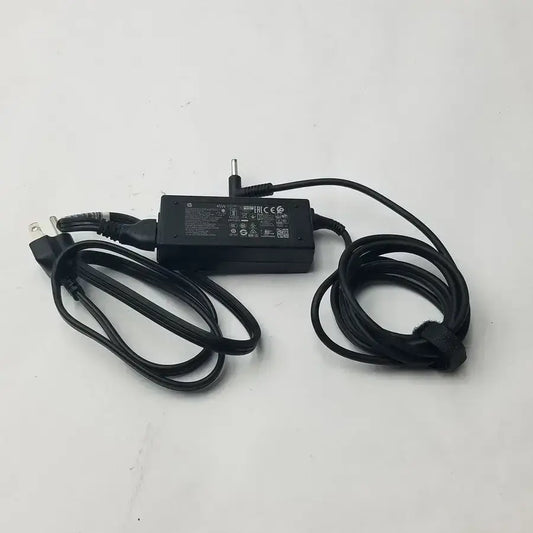 HP Original HP 45W 19.5V 2.31A Ultrabook Notebook Ac Adapter 741727-001 TPN-LA15 AC Adapter, second-hand product photo 1