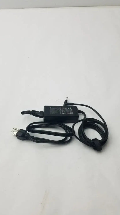 HP Original HP 45W 19.5V 2.31A Ultrabook Notebook Ac Adapter 741727-001 TPN-LA15 AC Adapter, second-hand product photo 10