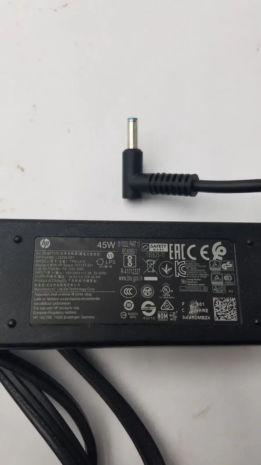 HP Original HP 45W 19.5V 2.31A Ultrabook Notebook Ac Adapter 741727-001 TPN-LA15 AC Adapter, second-hand product photo 2