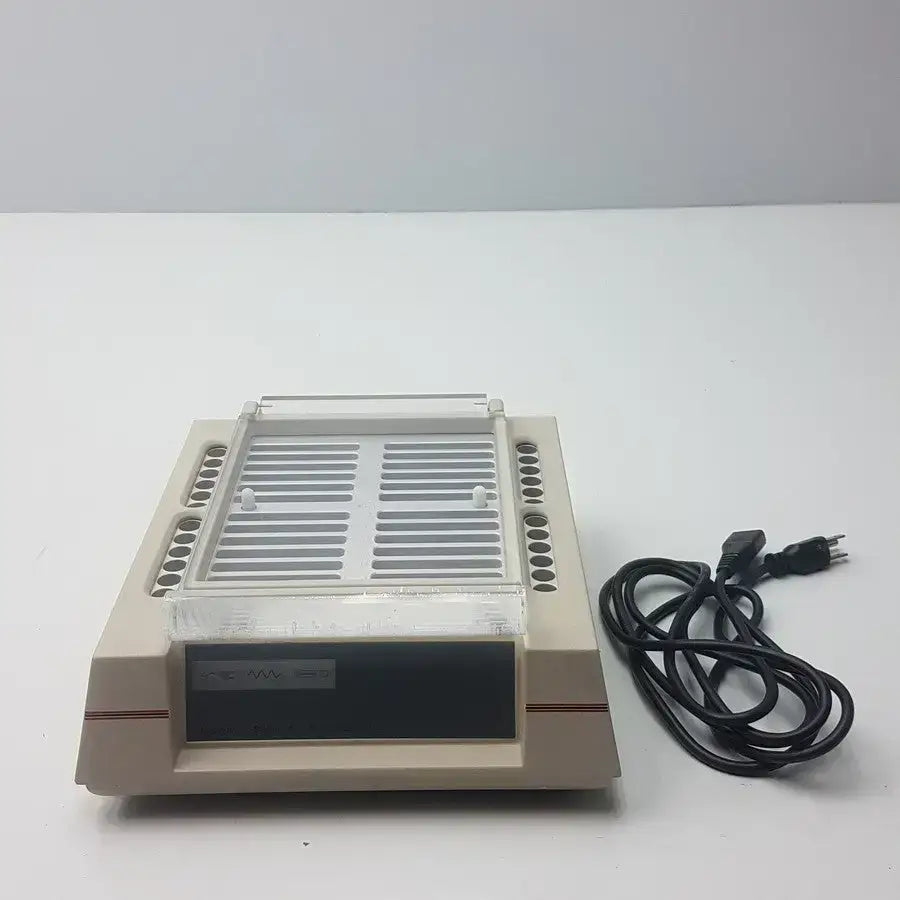 Ortho-Clinical Diagnostics DG-225 MTS Incubator Laboratory Incubator, second-hand product photo 1
