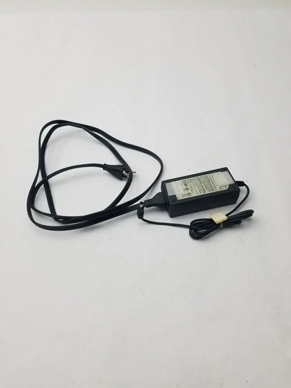 OTE SDS003-1010-A AC Adapter Output 9V DC 0.3A Power Supply Transformer Charger Power Supply, second-hand product photo 7