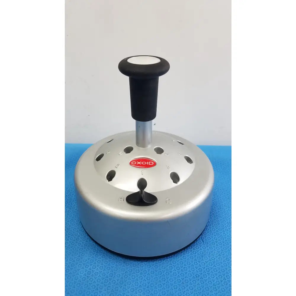 Oxoid Antimicrobial Susceptibility Disc Dispenser – 12 Place Antimicrobial Susceptibility Disc Dispenser, second-hand product photo 1