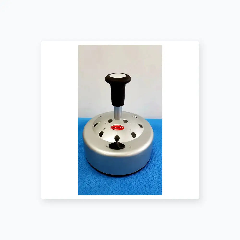 Oxoid Antimicrobial Susceptibility Disc Dispenser – 12 Place Antimicrobial Susceptibility Disc Dispenser, second-hand product photo 1