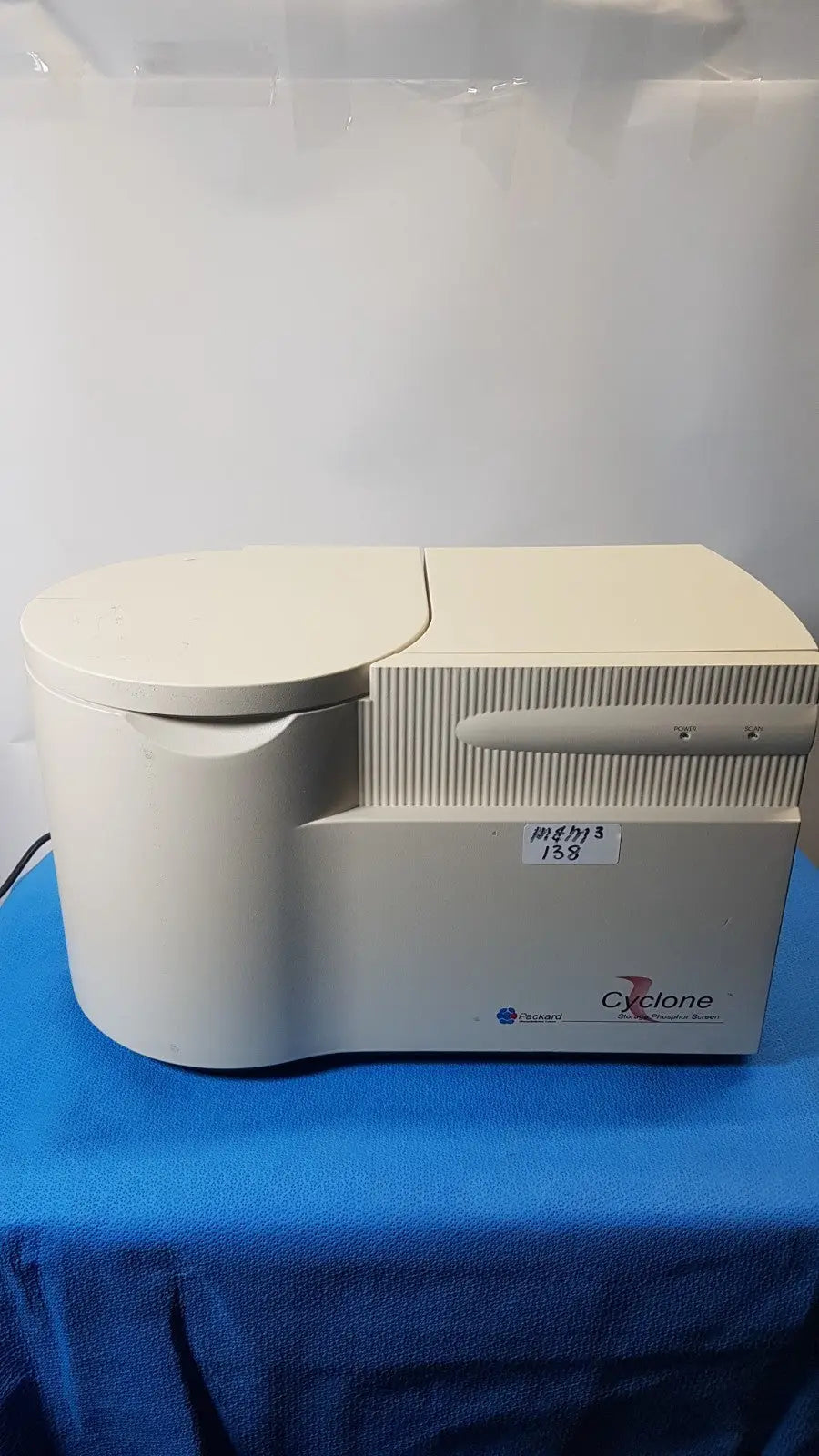 Reuse Medical Packard Cyclone Digital Storage Phosphor Imaging System Other Medical & Lab Equipment, as-is (for parts) product photo 1