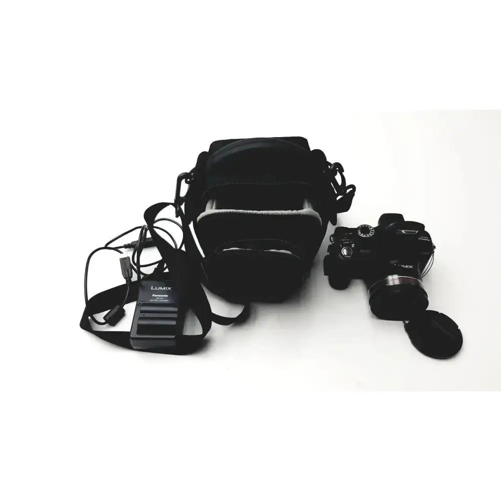 Panasonic Model DMC-FZ35 Digital Camera with Lumix DE-A43 Battery Charger Digital Camera, second-hand product photo 1