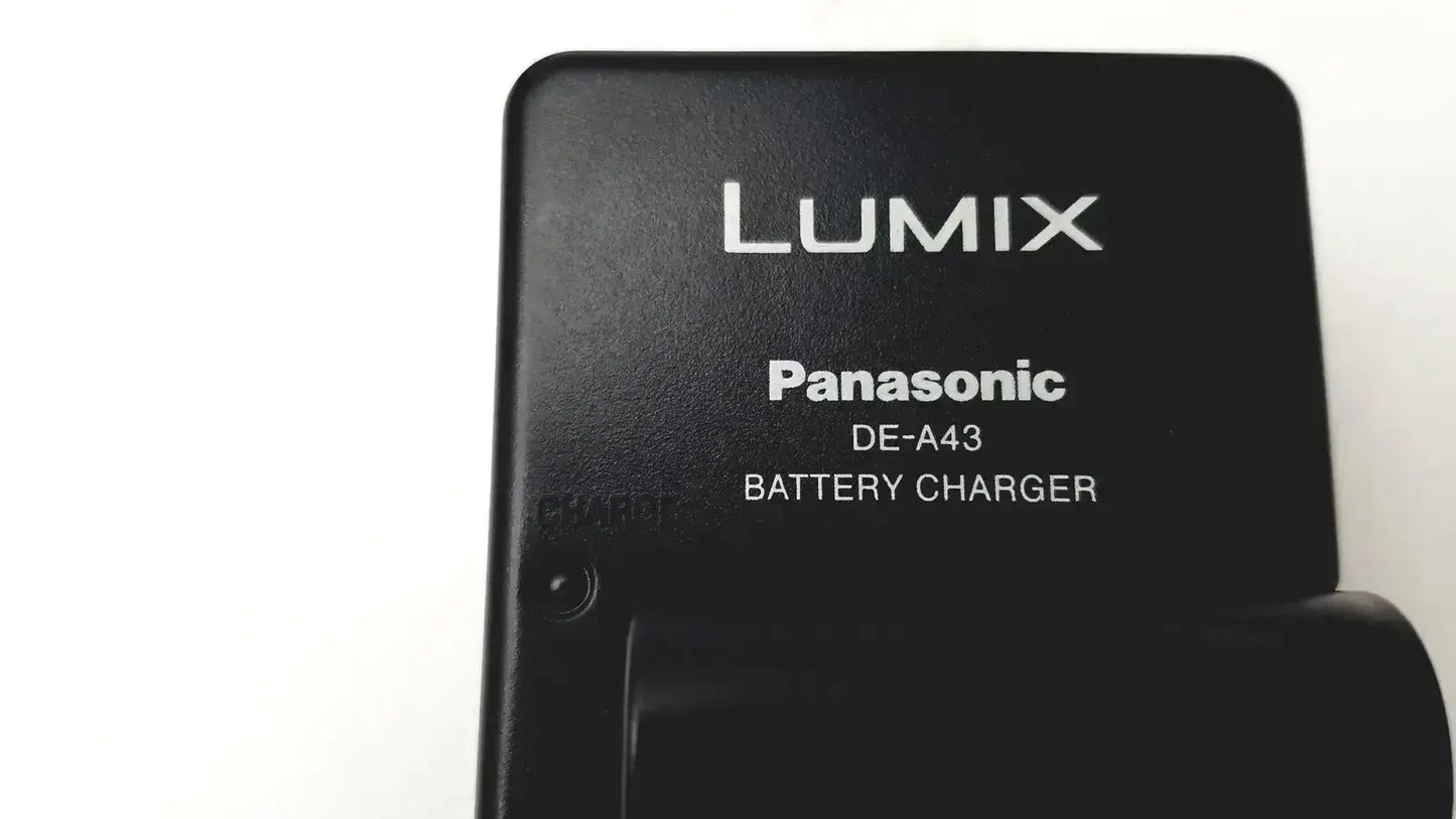 Panasonic Model DMC-FZ35 Digital Camera with Lumix DE-A43 Battery Charger Digital Camera, second-hand product photo 14