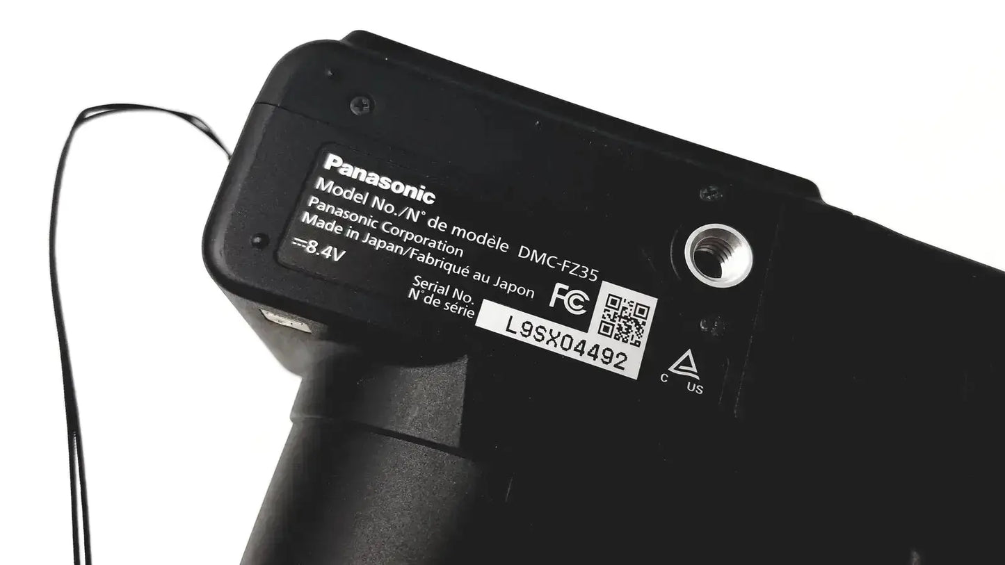 Panasonic Model DMC-FZ35 Digital Camera with Lumix DE-A43 Battery Charger Digital Camera, second-hand product photo 11