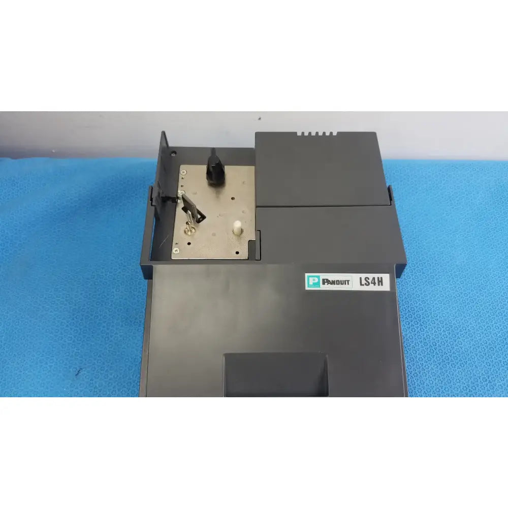 Panduit LS4H Heat Shrink Tube Marking System With Case and AC Adapter Heat Shrink Tube Marking System, second-hand product photo 2
