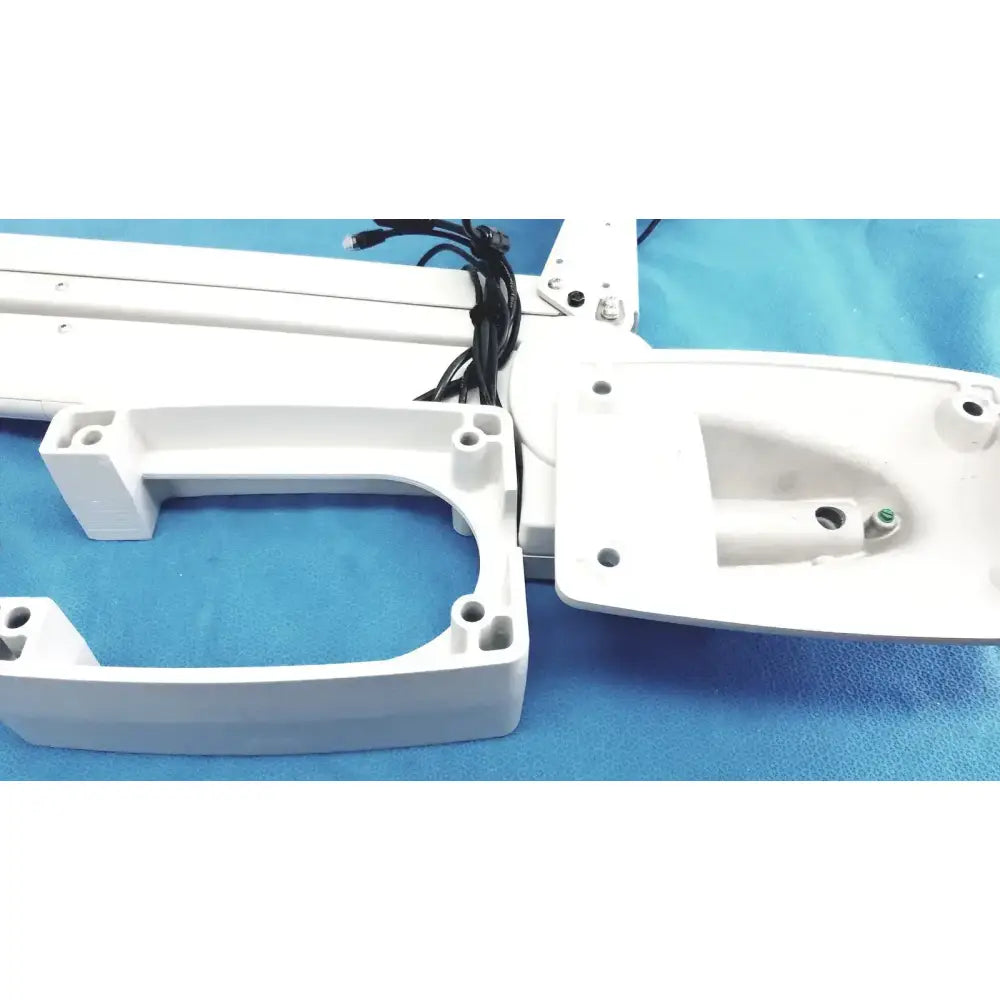 PDI Medical Monitor Mounting Arm with Adaptor and Cables Monitor Mounting Arm, second-hand product photo 2