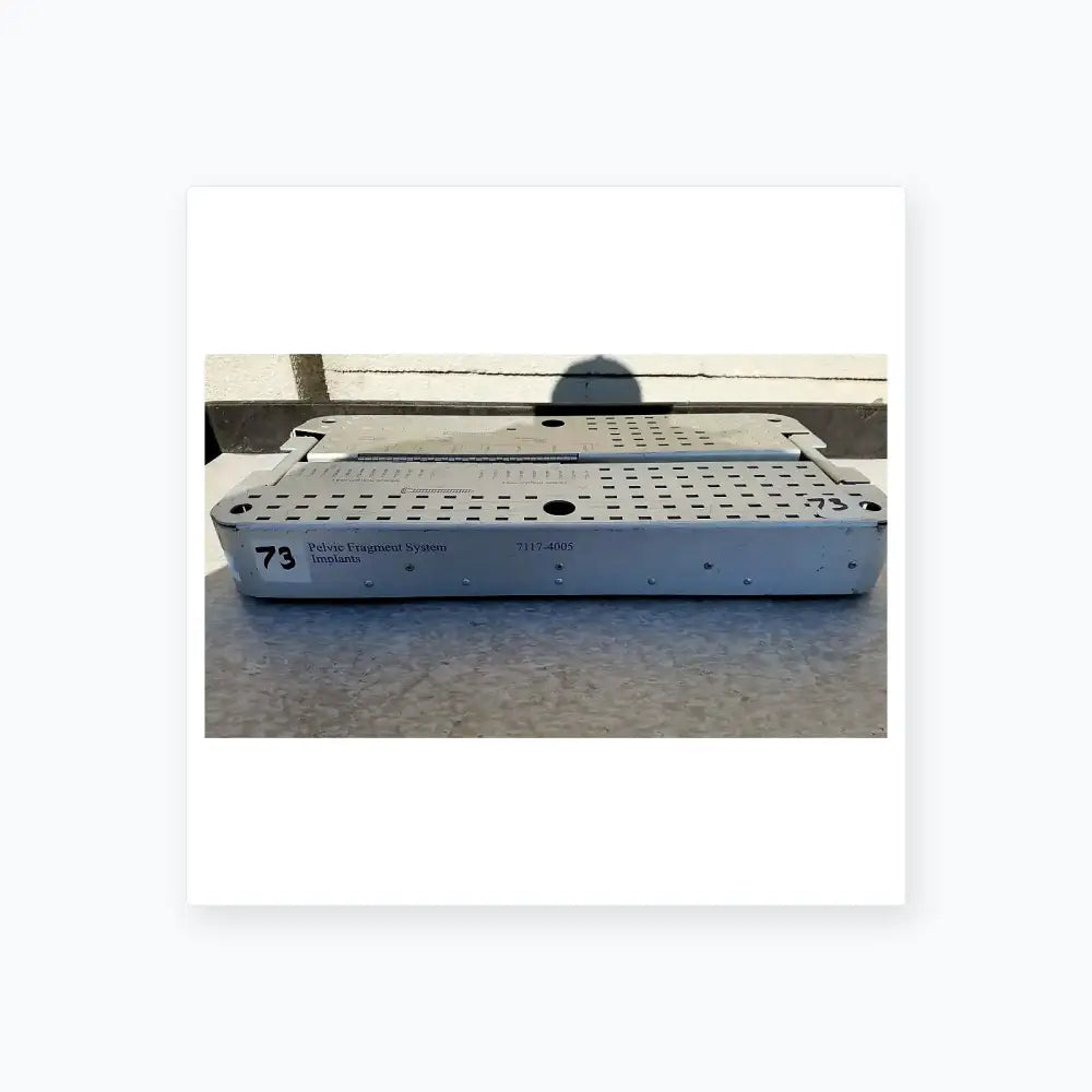 Reuse Medical Pelvic Fragment System Implants 7117-4005 Other Medical & Lab Equipment, second-hand product photo 1