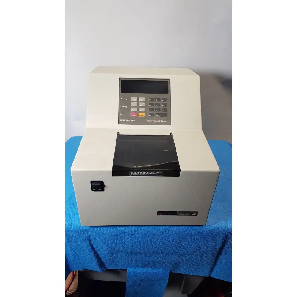 Reuse Medical Perkin Elmer Cetus 480 DNA Thermal Cycler N801-0100 Spectrometers & Spectrophotometers, second-hand product photo 1