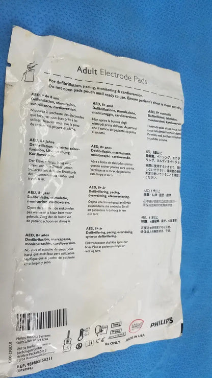 Philips Adult Plus Electrode Pad 8Y+ / Instructional Use Check Use Before Date Electrode Pad, as-is (for parts) product photo 5