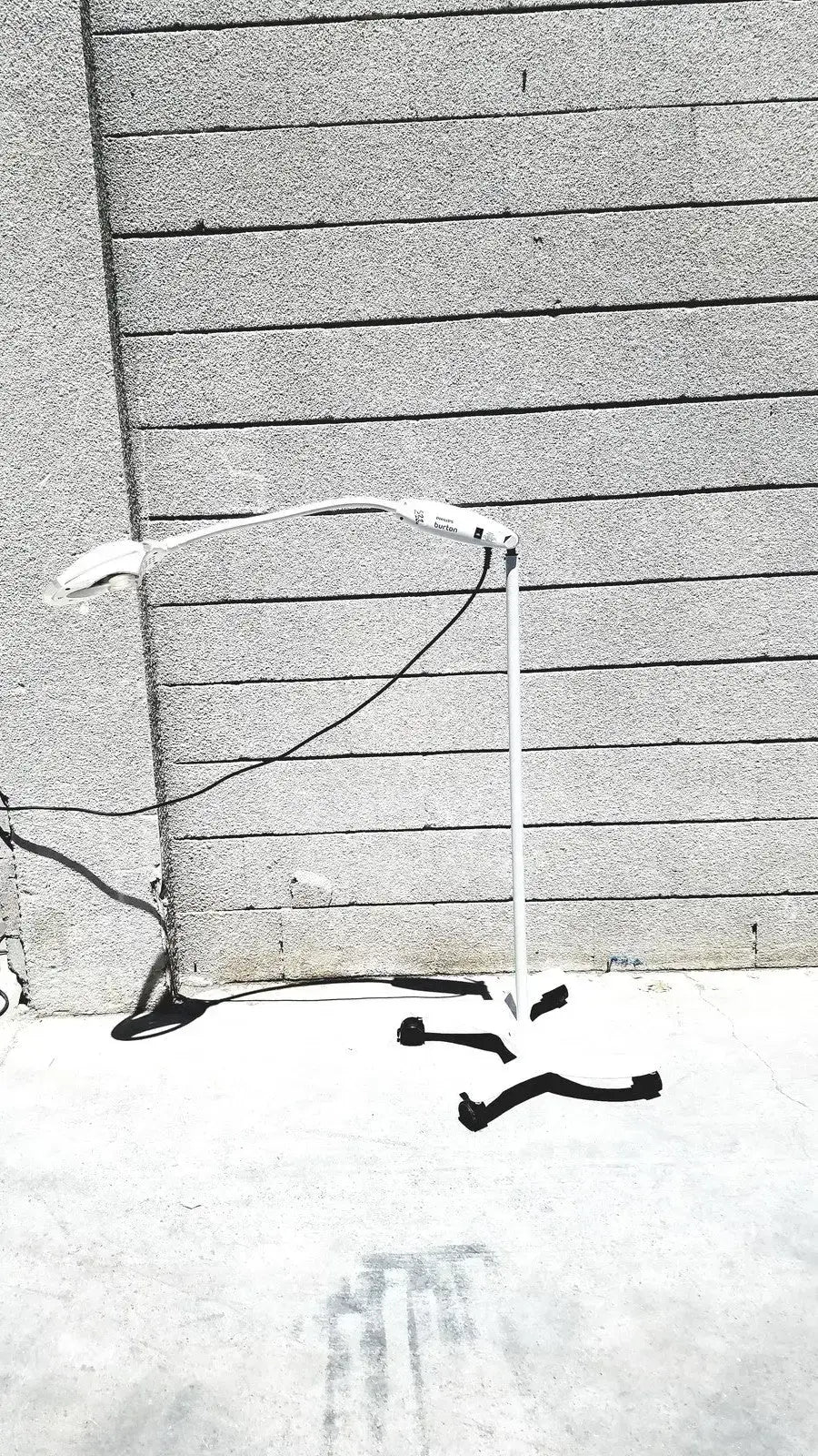 Philips Burton SN20FL Goose Neck Adjustable Exam Light with Rolling Stand Exam Light, second-hand product photo 7