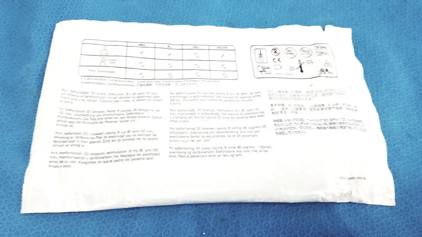 Philips DP Electrode Pad for Instructional Use Only Check Expiry Date Before Use Electrode Pad, as-is (for parts) product photo 8