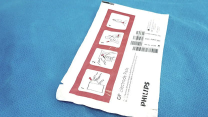 Philips DP Electrode Pad for Instructional Use Only Check Expiry Date Before Use Electrode Pad, as-is (for parts) product photo 6
