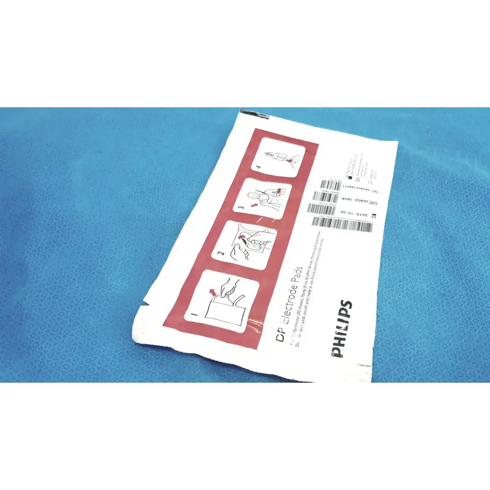 Philips DP Electrode Pad for Instructional Use Only Check Expiry Date Before Use Electrode Pad, as-is (for parts) product photo 6