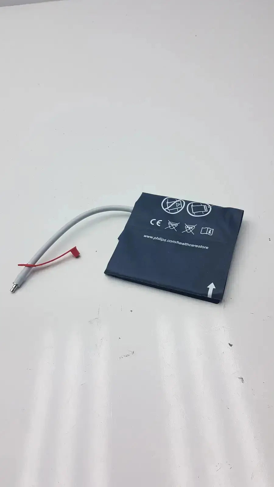 Medtronic Philips Easy Care Adult 27.5 - 36 cm Ref. M4555B Blood Pressure Cuff, second-hand product photo 9