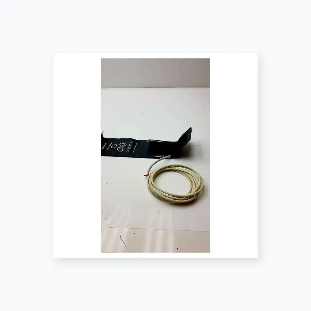 Medtronic Philips Easy Care Adult 27.5 - 36 cm Ref. M4555B Blood Pressure Cuff, second-hand product photo 2