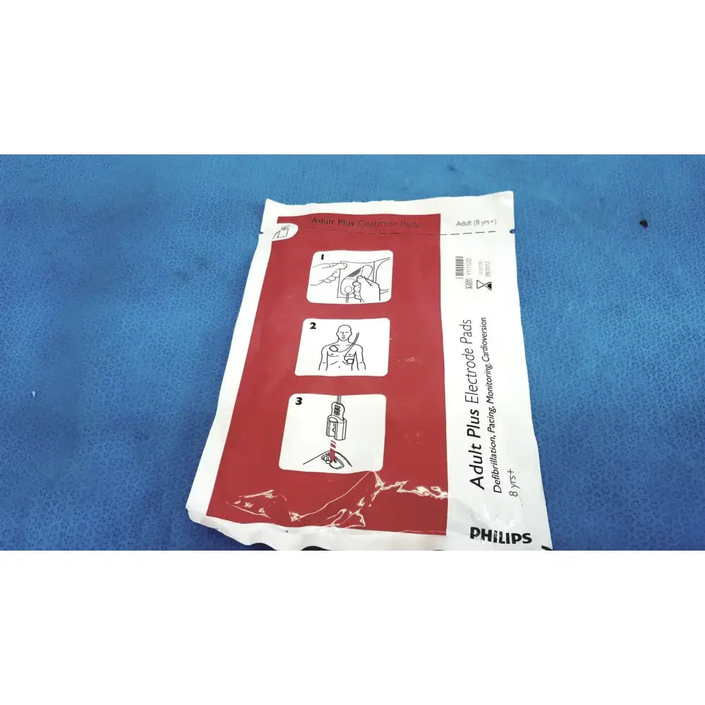 Philips Electrode Pad Adult 8Y+ Instructional Use Only /Check EXP Date Y1111G-03 Electrode Pad, as-is (for parts) product photo 11