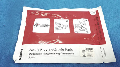 Philips Electrode Pad Adult 8Y+ Instructional Use Only /Check EXP Date Y1111G-03 Electrode Pad, as-is (for parts) product photo 1