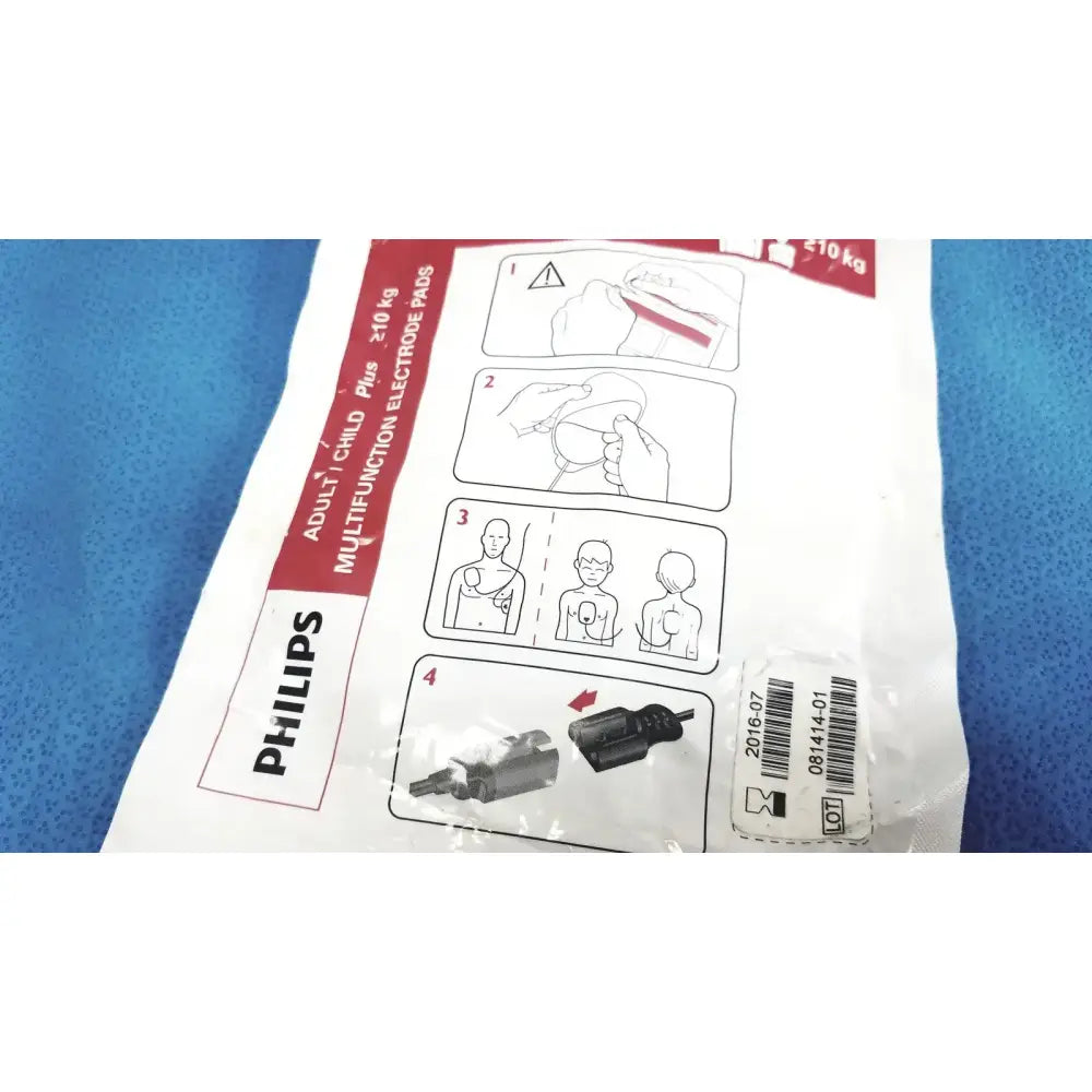 Philips Electrode Pads Adult/child plus ≥10 y Instructional Use /Check EXP Date Electrode Pads, as-is (for parts) product photo 7