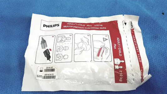 Philips Electrode Pads Adult/child plus ≥10 y Instructional Use /Check EXP Date Electrode Pads, as-is (for parts) product photo 1