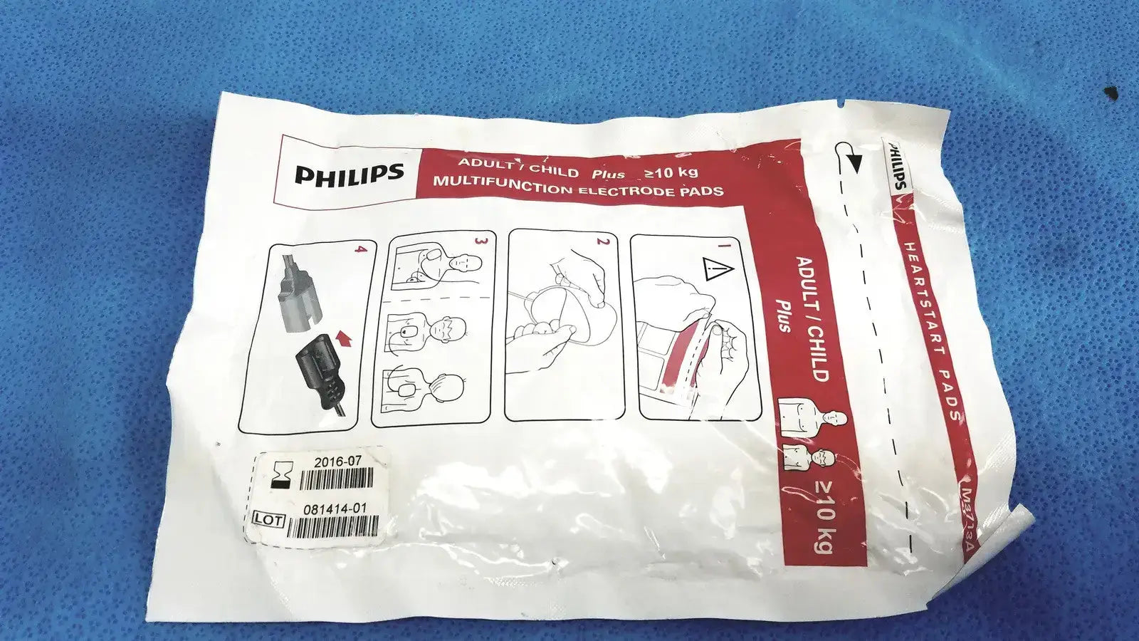 Philips Electrode Pads Adult/child plus ≥10 y Instructional Use /Check EXP Date Electrode Pads, as-is (for parts) product photo 1