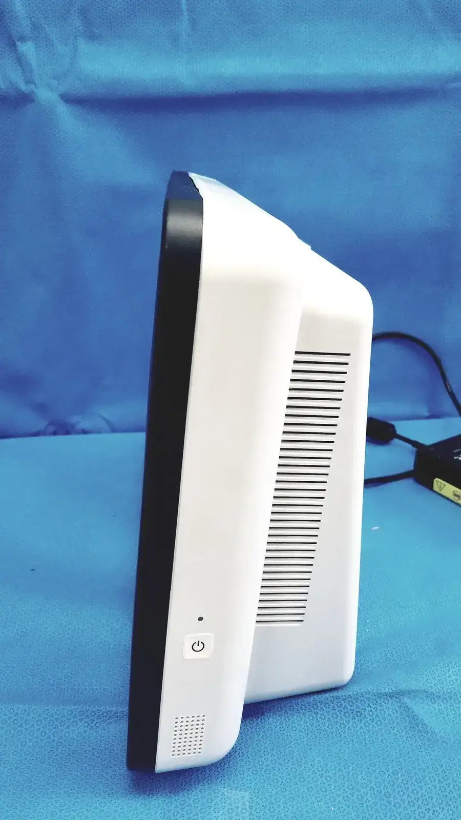 Philips Expression IP5 Information Portal Display Monitor Ref 865471 Patient Monitoring Display, as-is (for parts) product photo 4
