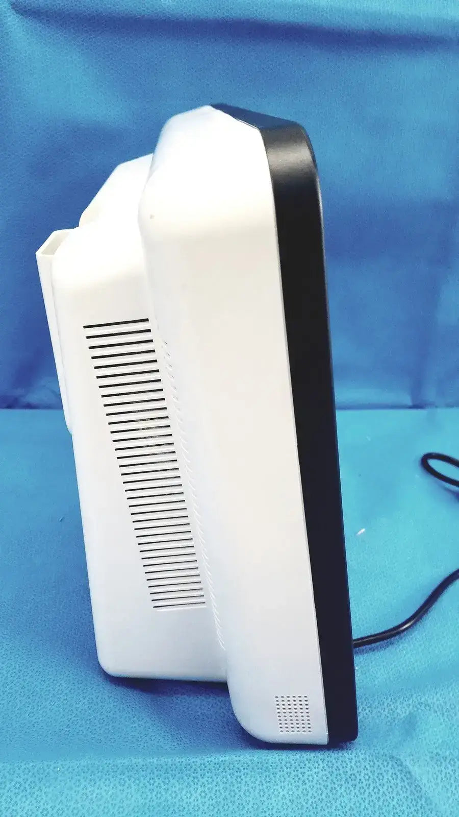 Philips Expression IP5 Information Portal Display Monitor Ref 865471 Patient Monitoring Display, as-is (for parts) product photo 13