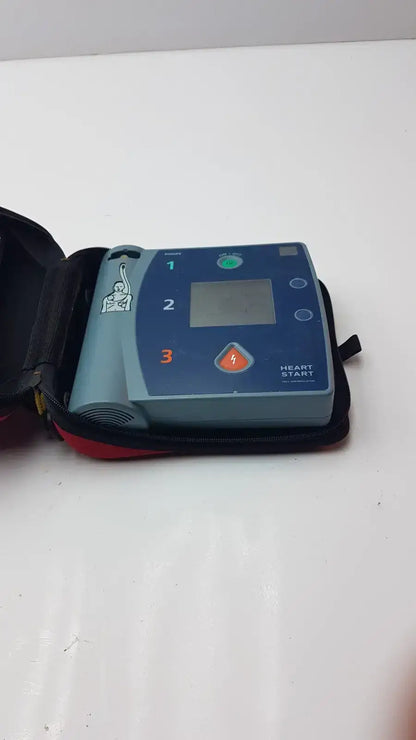 Philips HeartStart FR2+ AED Defibriillator Automated External Defibrillator (AED), second-hand product photo 1