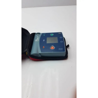 Philips HeartStart FR2+ AED Defibriillator Automated External Defibrillator (AED), second-hand product photo 1