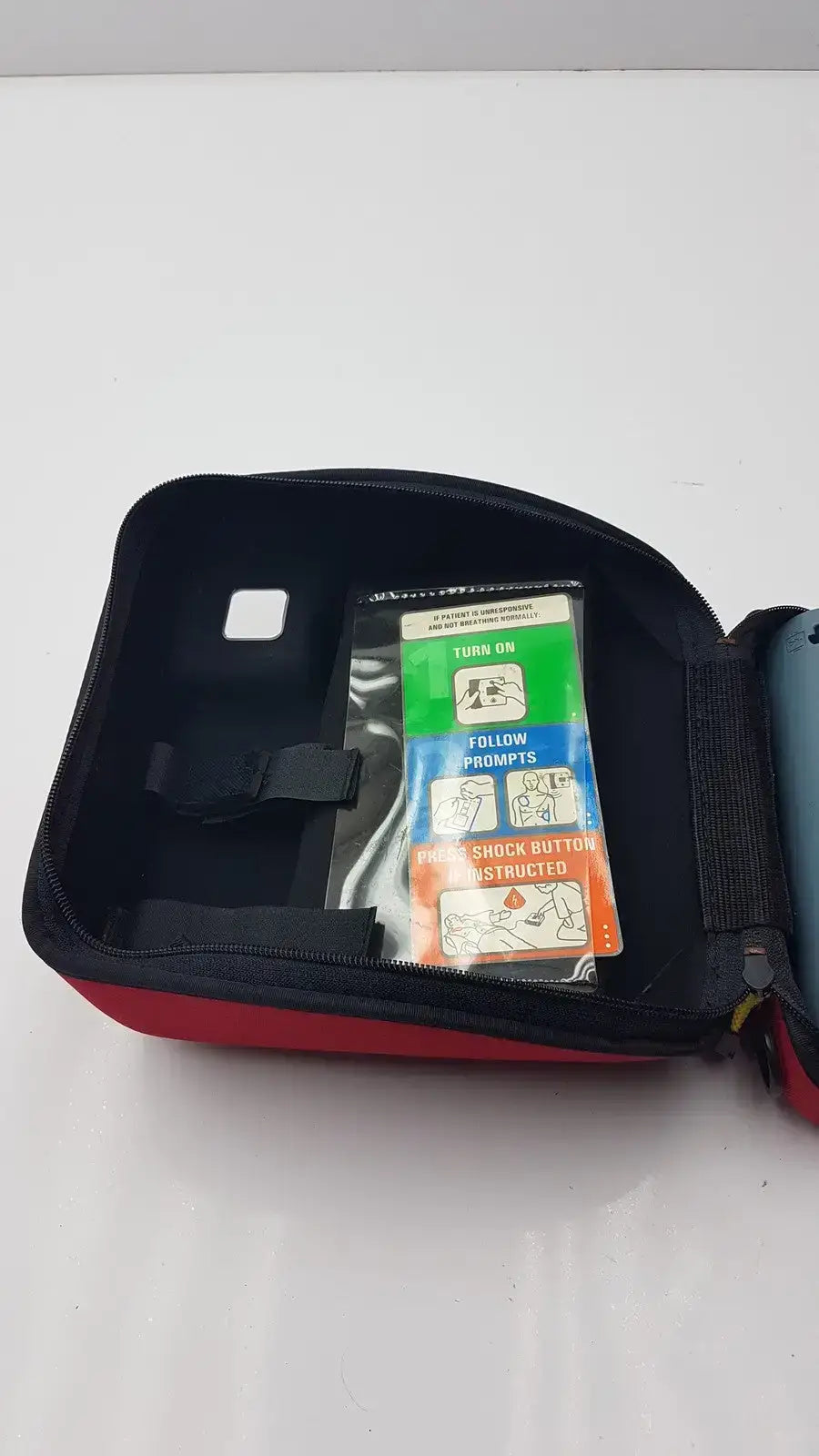 Philips HeartStart FR2+ AED Defibriillator Automated External Defibrillator (AED), second-hand product photo 3