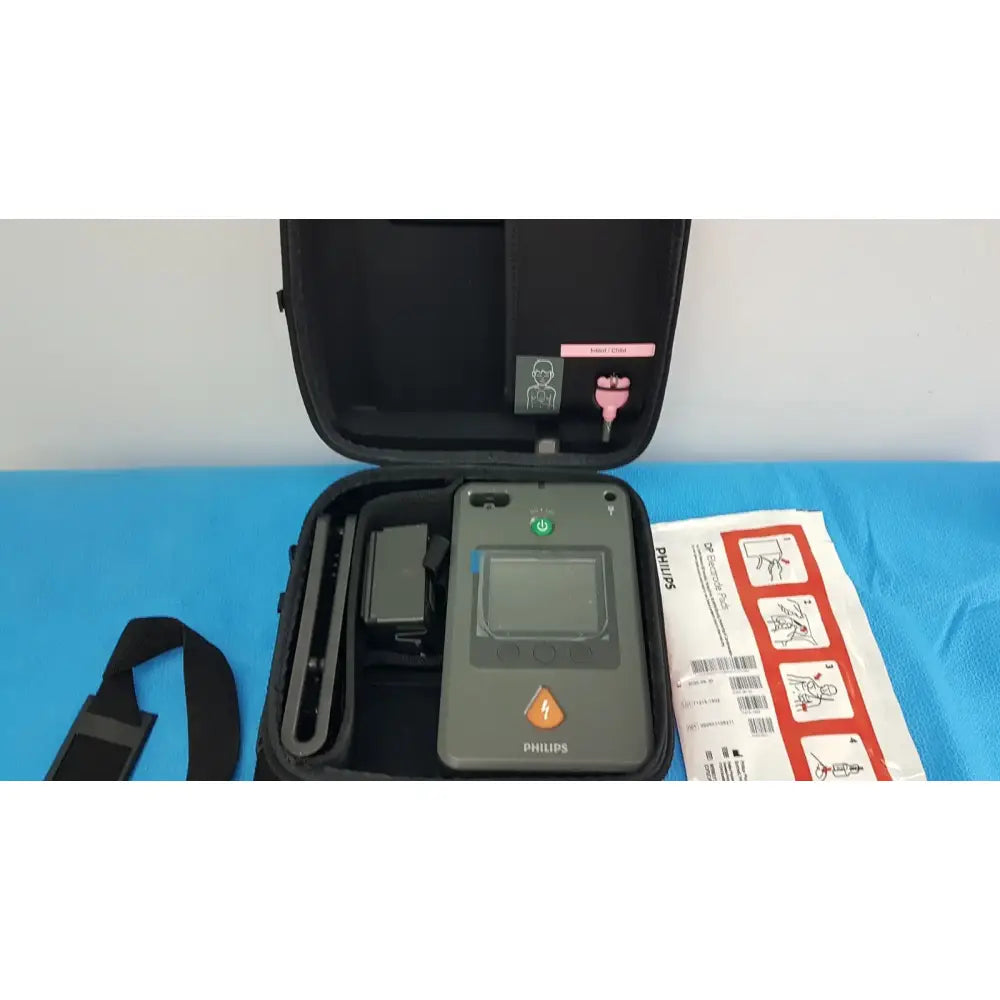 Reuse Medical Philips HeartStart FR3 Defibrillator – Advanced AED System for Emergency Respons Defibrillators, AED Pads & Batteries, second-hand product photo 1