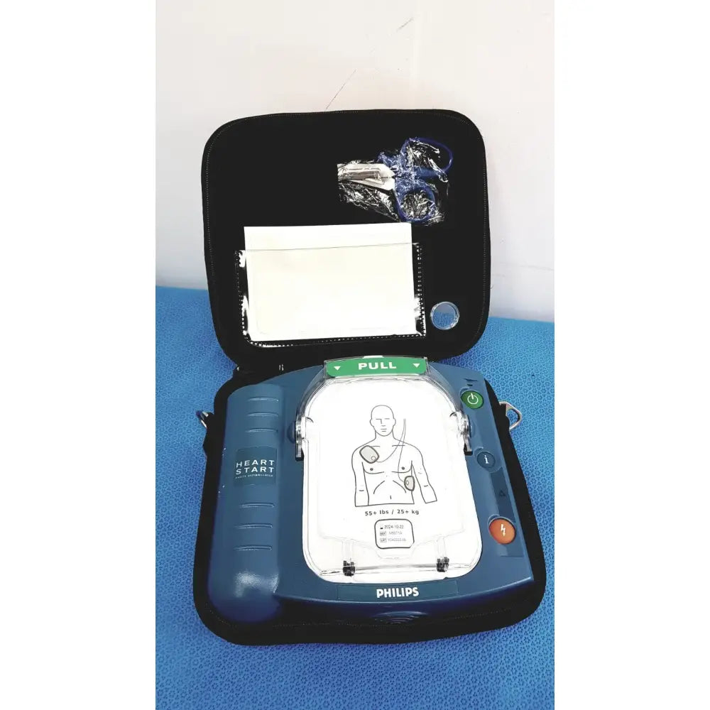 Reuse Medical Philips HeartStart HS1 OnSite AED M5071A with Pads – Automated External Defibril Defibrillators, AED Pads & Batteries, second-hand product photo 1