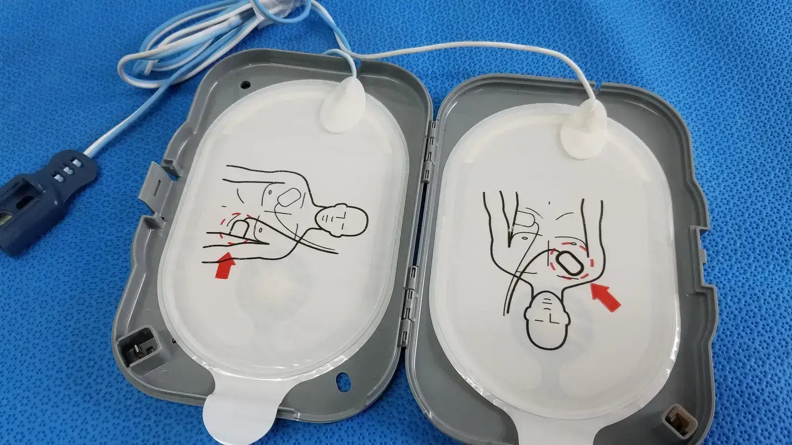 Philips Heartstart Smart Pads II - 989803139261 Defibrillator Pads, second-hand product photo 13