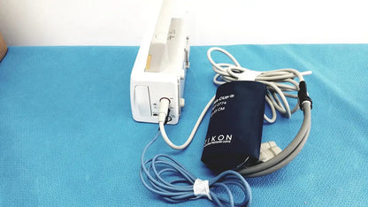 Philips IntelliVue MP2 Patient Monitor with Blood Pressure Cuff, 23-33cm 2774 Patient Monitor, second-hand product photo 6
